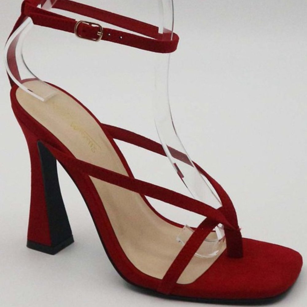 ANNE MICHELLE HEELS